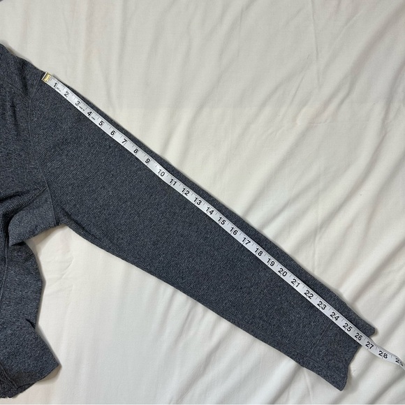 Vince Slim Fit Waffle Knit Long Sleeve Thermal Crewneck Shirt Size XL - Picture 10 of 10